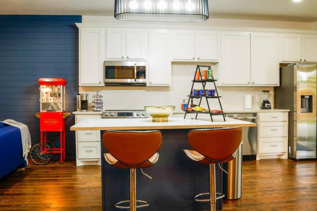 Dallas 4Br Large Yard W Hot Tub , Fire Pit And Basketball Hoop Ngoại thất bức ảnh