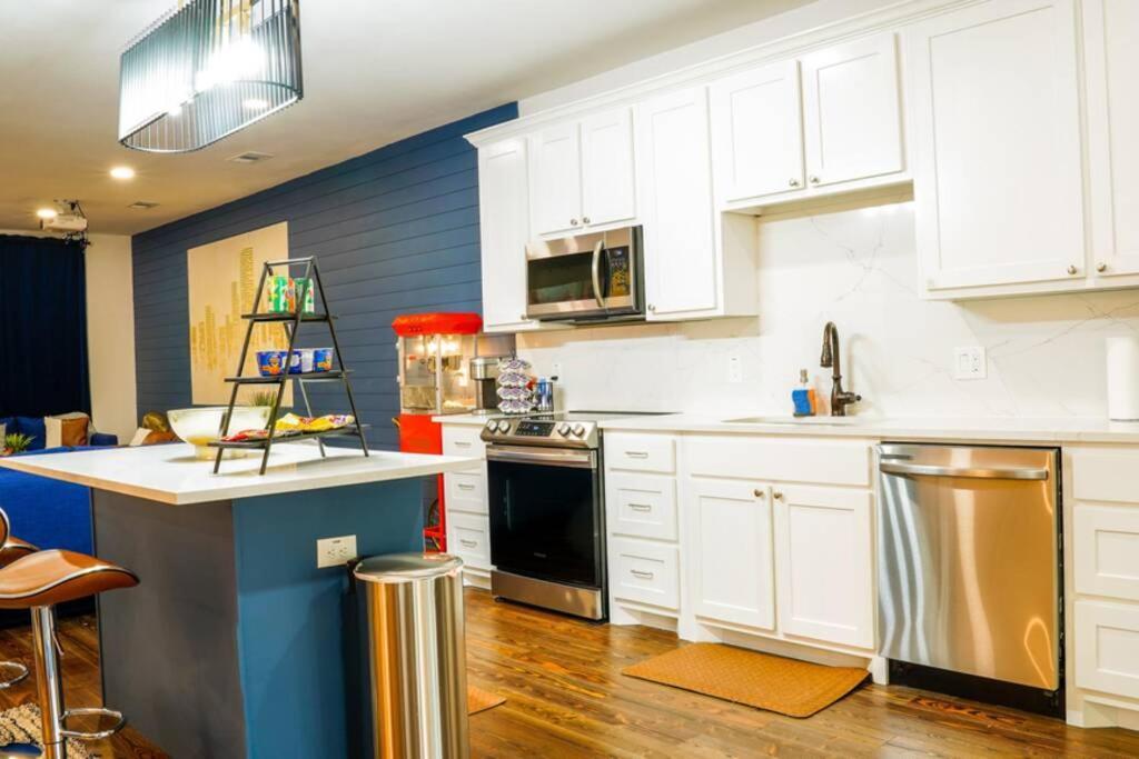 Dallas 4Br Large Yard W Hot Tub , Fire Pit And Basketball Hoop Ngoại thất bức ảnh