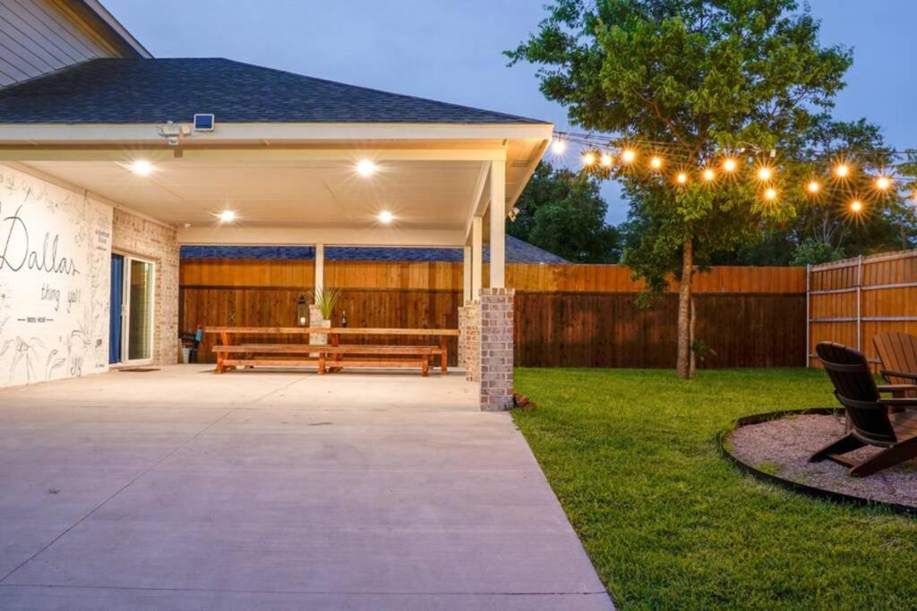 Dallas 4Br Large Yard W Hot Tub , Fire Pit And Basketball Hoop Ngoại thất bức ảnh