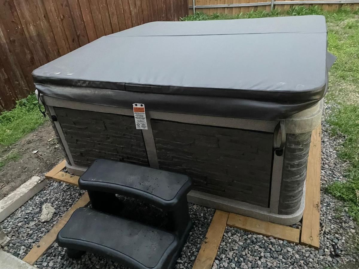 Dallas 4Br Large Yard W Hot Tub , Fire Pit And Basketball Hoop Ngoại thất bức ảnh